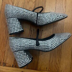 Mango shoes with shiny heels